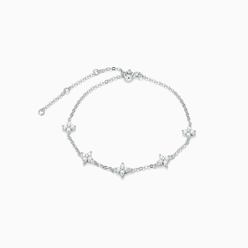 Vai Clover Charm Bracelet