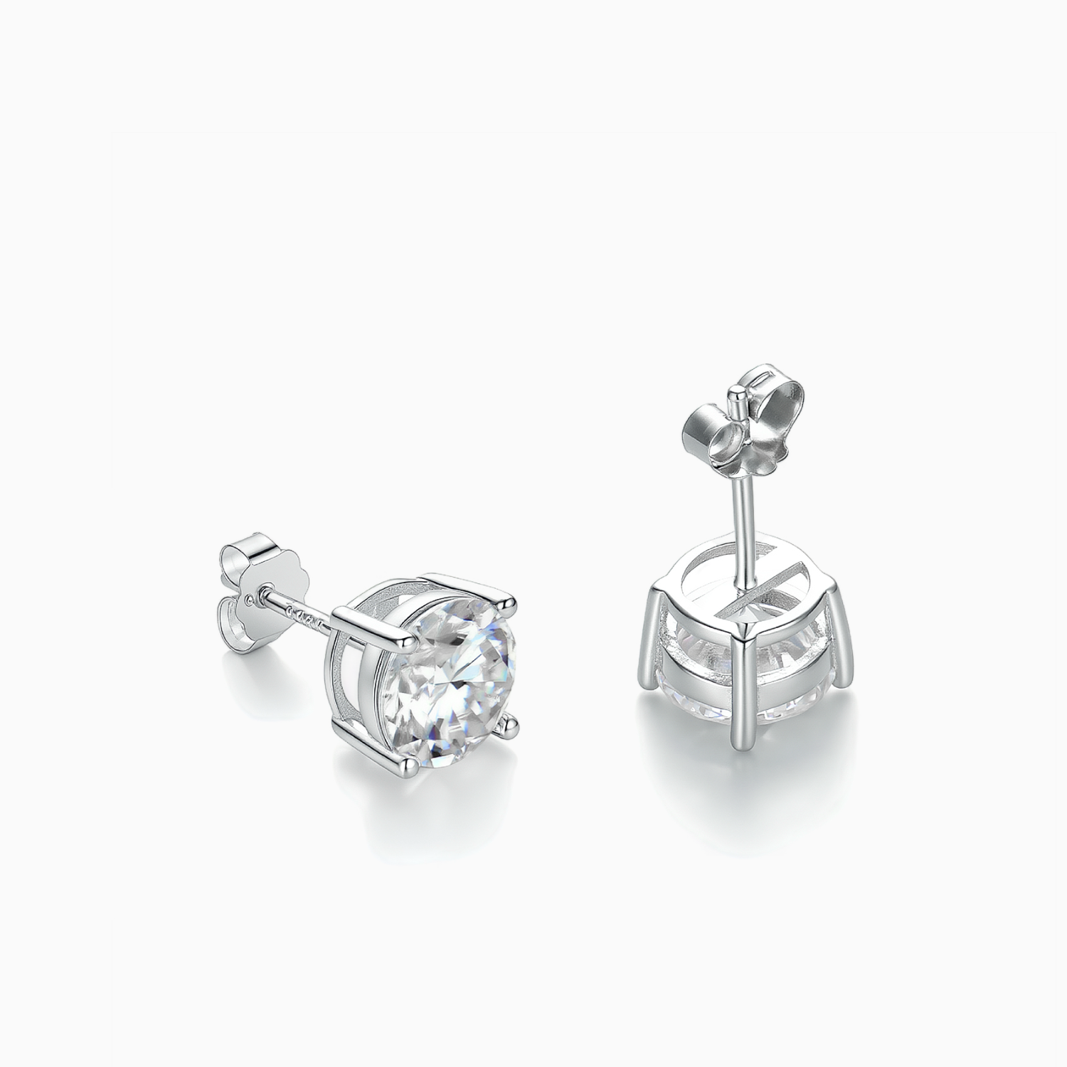 Vai Stud Earrings